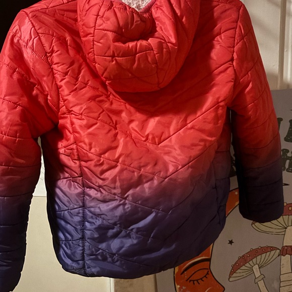 Eddie Bauer Girls’ Puffy Coat | Hooded | Pink & Purple Ombré - Picture 4 of 6